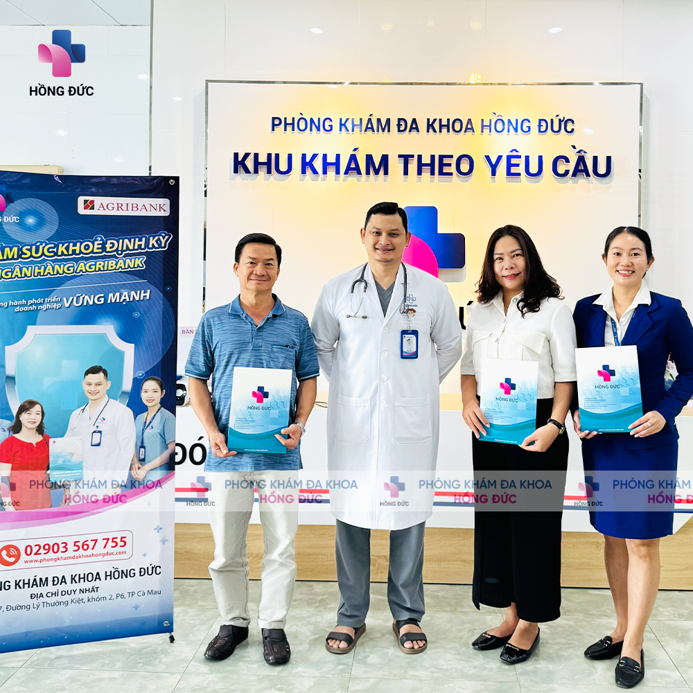 PKĐK HỒNG ĐỨC ĐỒNG HÀNH CÙNG NGÂN HÀNG AGRIBANK - CHI NHÁNH PHÚ TÂN, CÀ MAU TRONG CHƯƠNG TRÌNH KHÁM SỨC KHỎE ĐỊNH KỲ CHO CÁN BỘ, NHÂN VIÊN